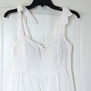 Lulu's White Cotton Eyelet Midi Dress M